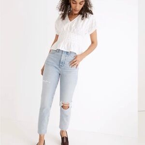 Madewell Light Blue Mom Jean: Raw-Hem edition in Ellendale Wash, size 28 Tall
